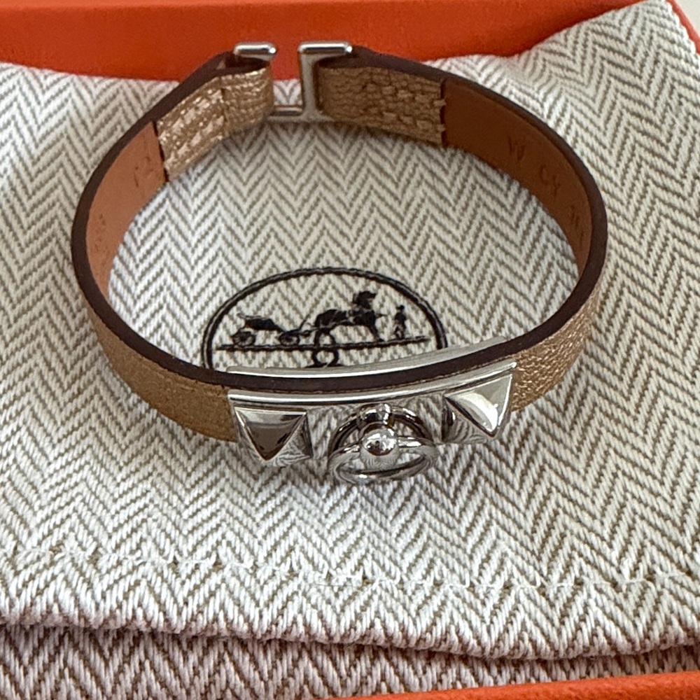 Hermès Rivale mini bracelet in Dore